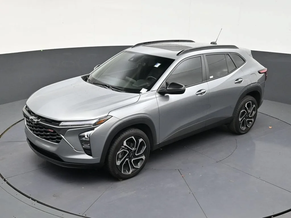 2025 Chevrolet Trax 2RS photo 11