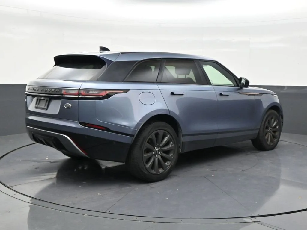 2021 Land Rover Range Rover Velar R-Dynamic S photo 5
