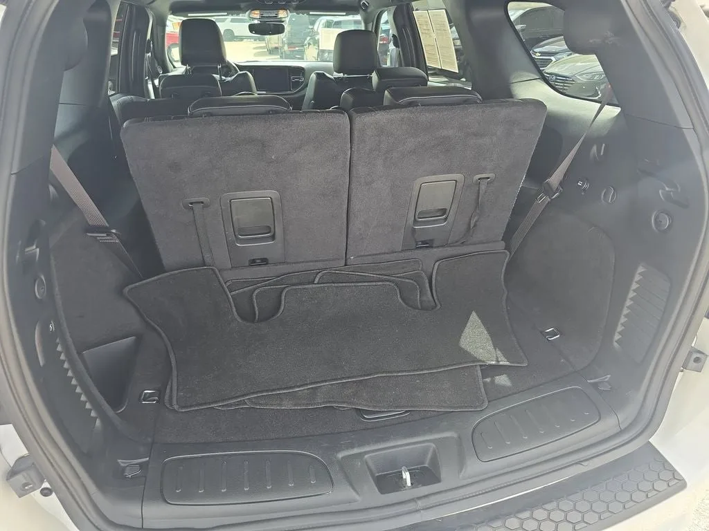 2023 Dodge Durango R/T Plus photo 12