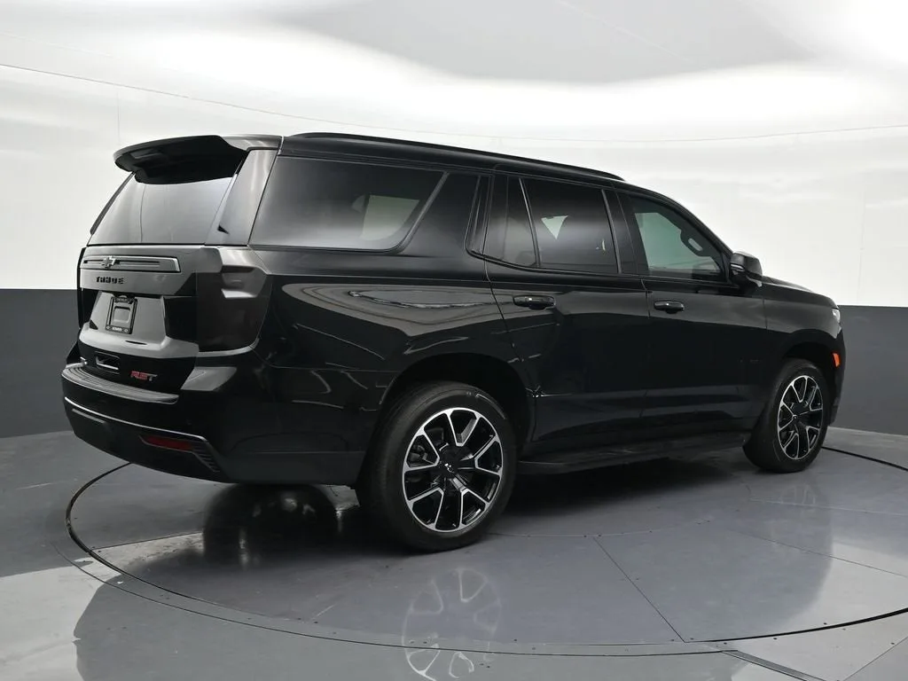 2024 Chevrolet Tahoe RST photo 5