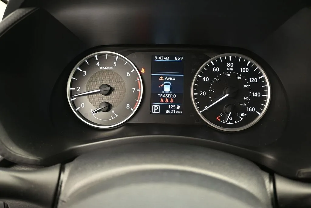 2023 Nissan Sentra S Xtronic CVT photo 11