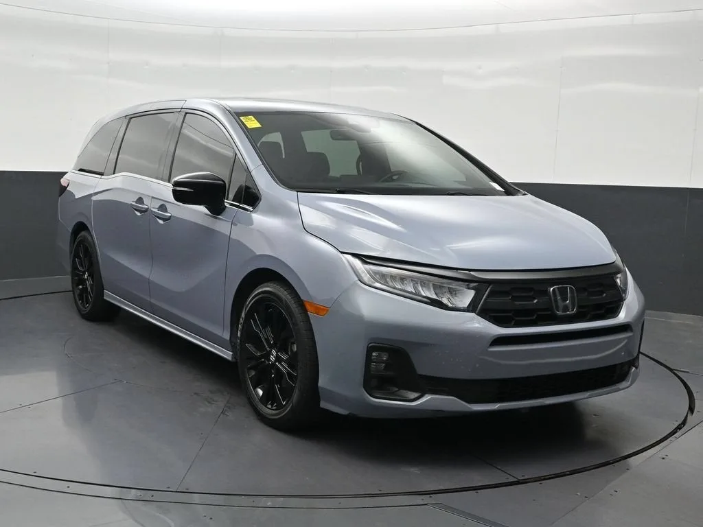 2025 Honda Odyssey Sport-L photo 7