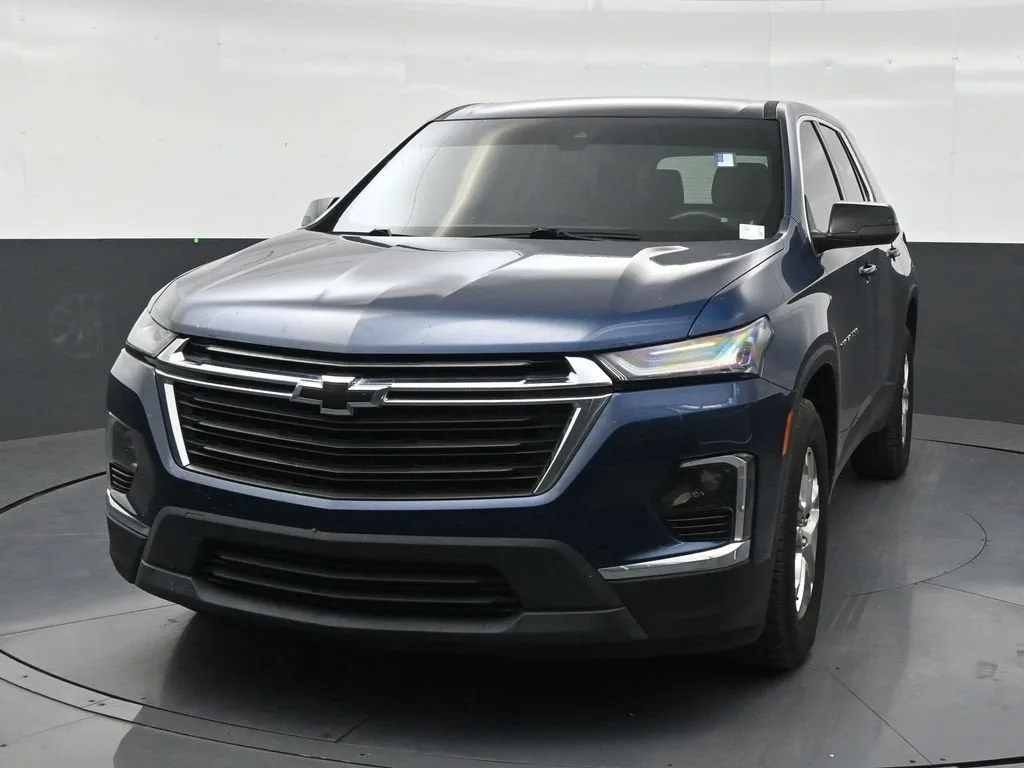 2022 Chevrolet Traverse LS photo 8