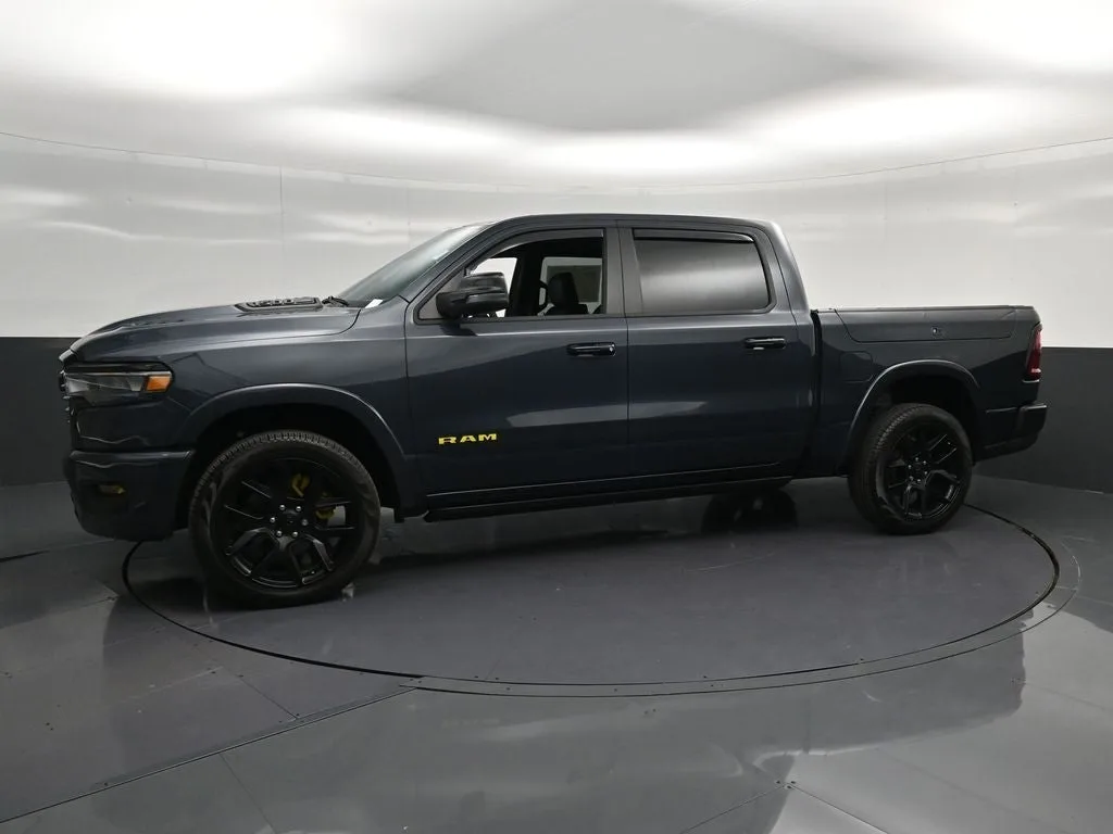 2026 RAM 1500 Laramie photo 7