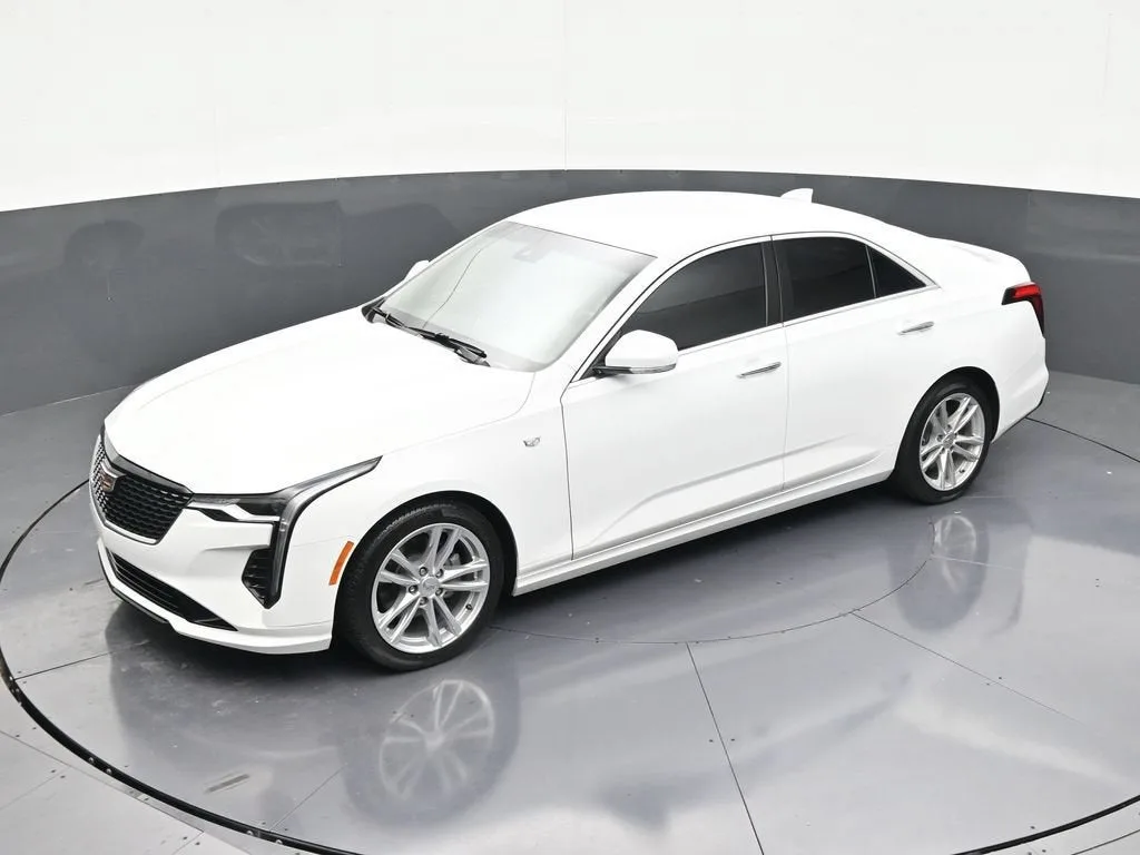 2023 Cadillac CT4 Luxury photo 12