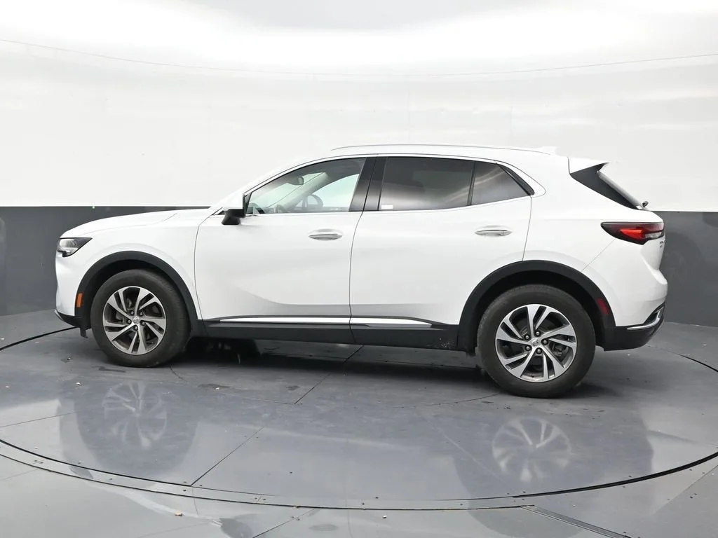 2023 Buick Envision Essence photo 2