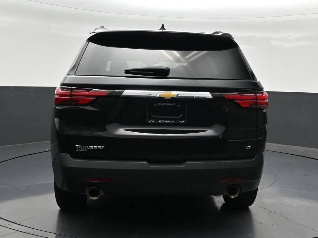 2024 Chevrolet Traverse Limited LT Cloth photo 4