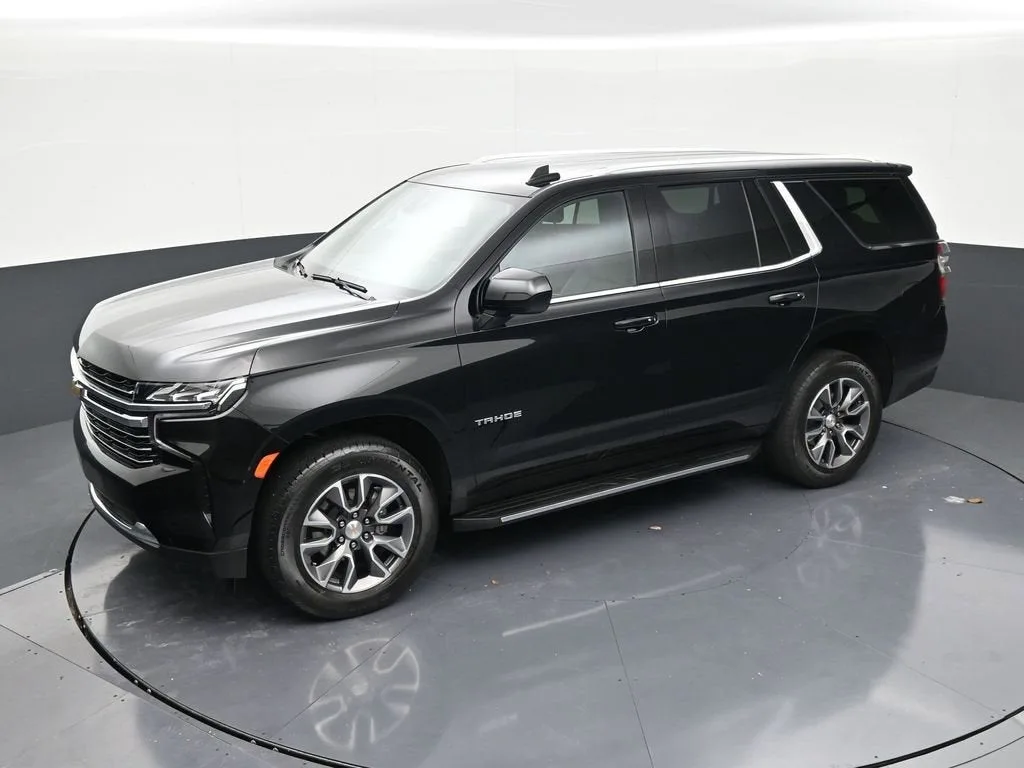 2024 Chevrolet Tahoe LT photo 12