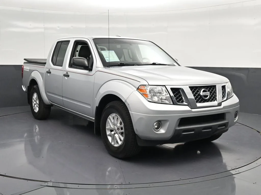 2017 Nissan Frontier SV photo 5
