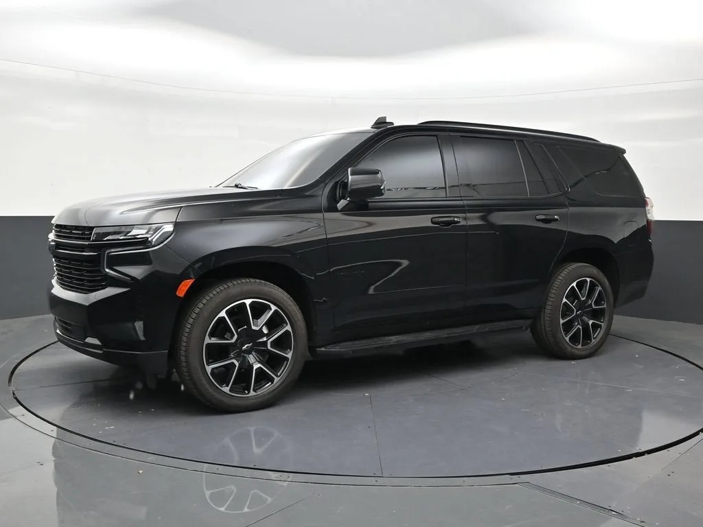 2024 Chevrolet Tahoe RST photo 3