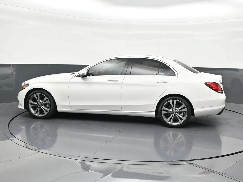 2019 Mercedes-Benz C 300 C 300 photo 2