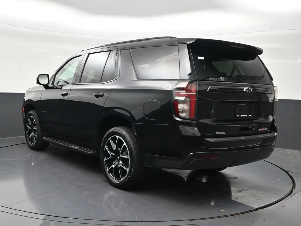 2023 Chevrolet Tahoe RST photo 3