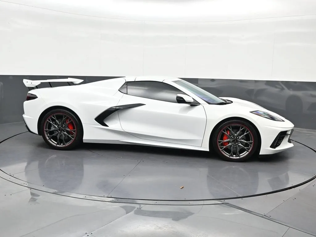 2024 Chevrolet Corvette Stingray 1LT photo 7