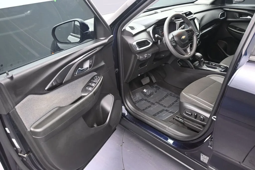 2021 Chevrolet Trailblazer LT photo 10