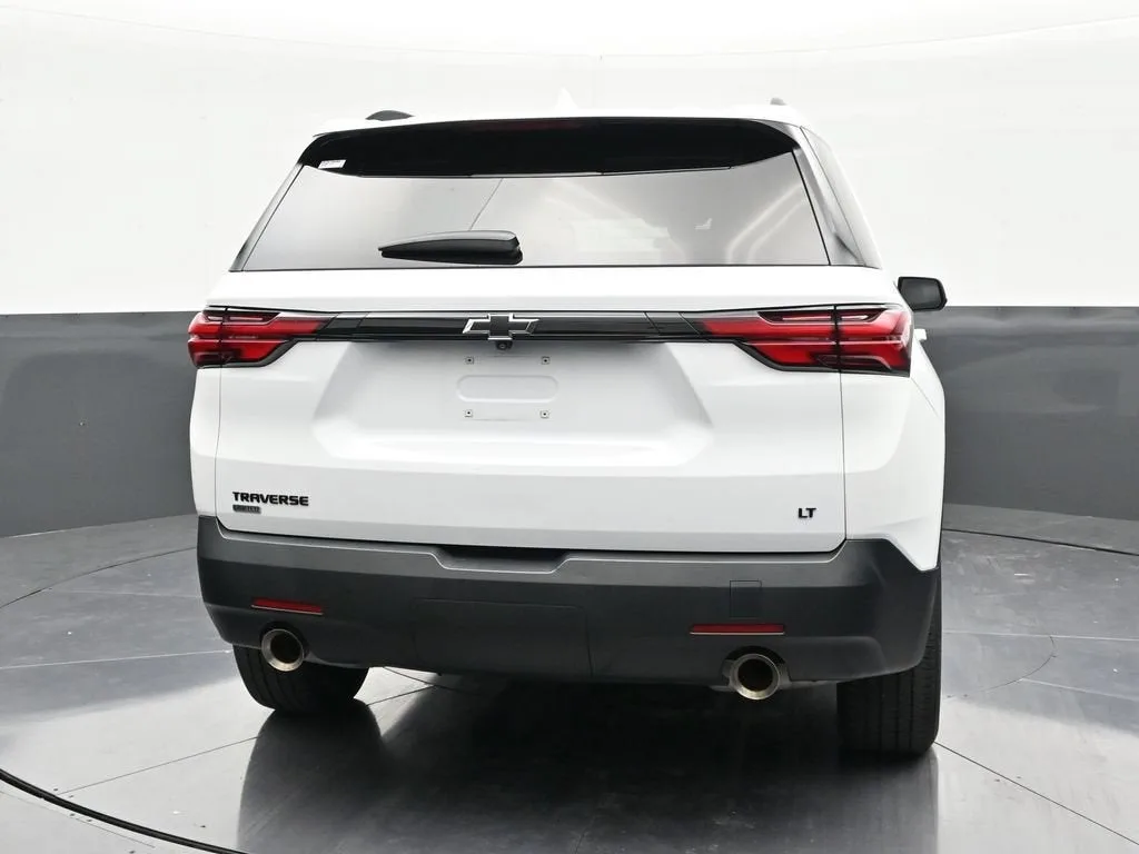 2024 Chevrolet Traverse Limited LT Cloth photo 4
