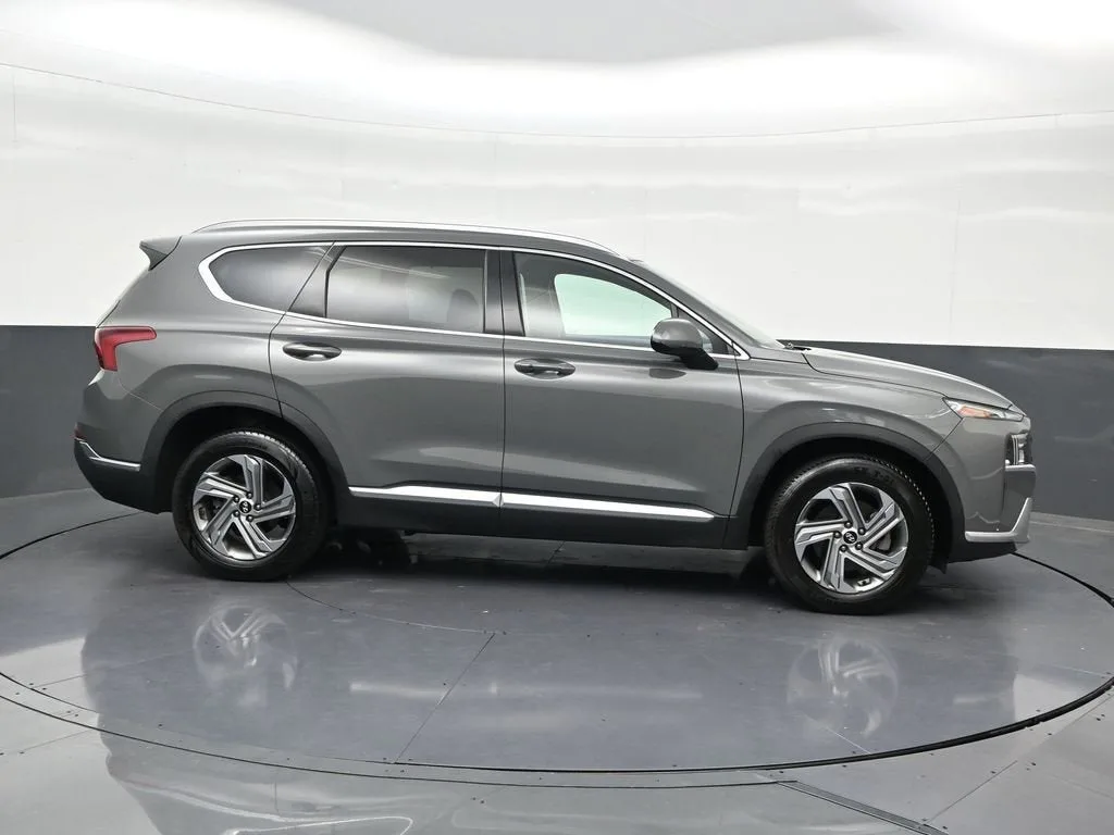 2022 Hyundai Santa Fe SEL photo 7