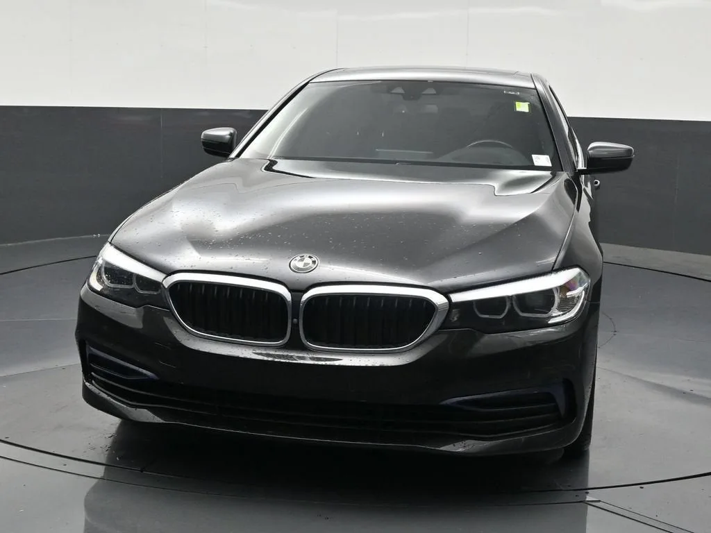 2019 BMW 540i xDrive photo 9