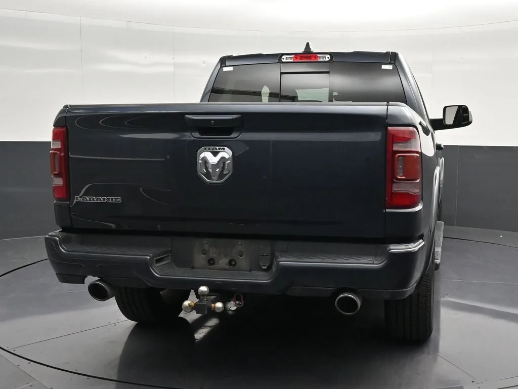 2021 RAM 1500 Laramie photo 2