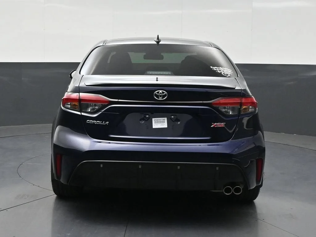 2025 Toyota Corolla XSE photo 4