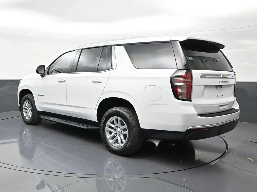 2024 Chevrolet Tahoe LS photo 3