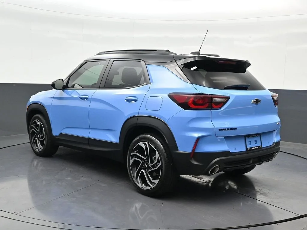 2024 Chevrolet Trailblazer RS photo 3
