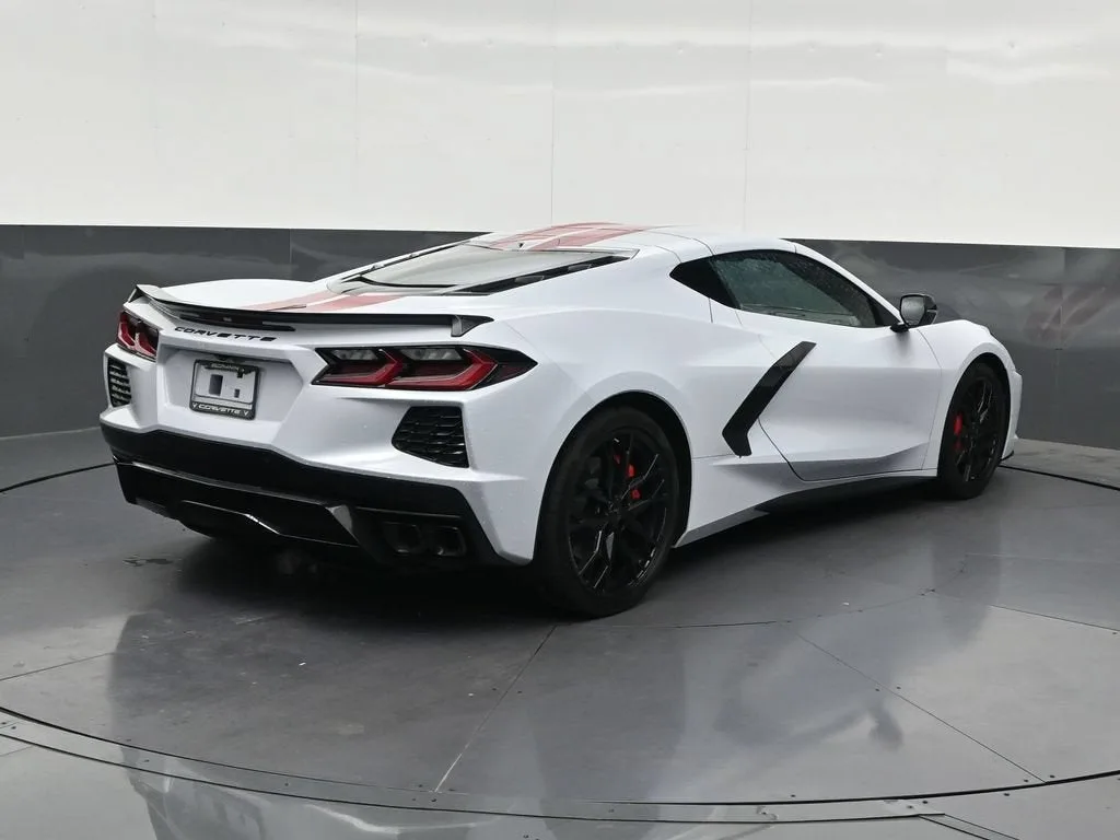2024 Chevrolet Corvette Stingray 1LT photo 5