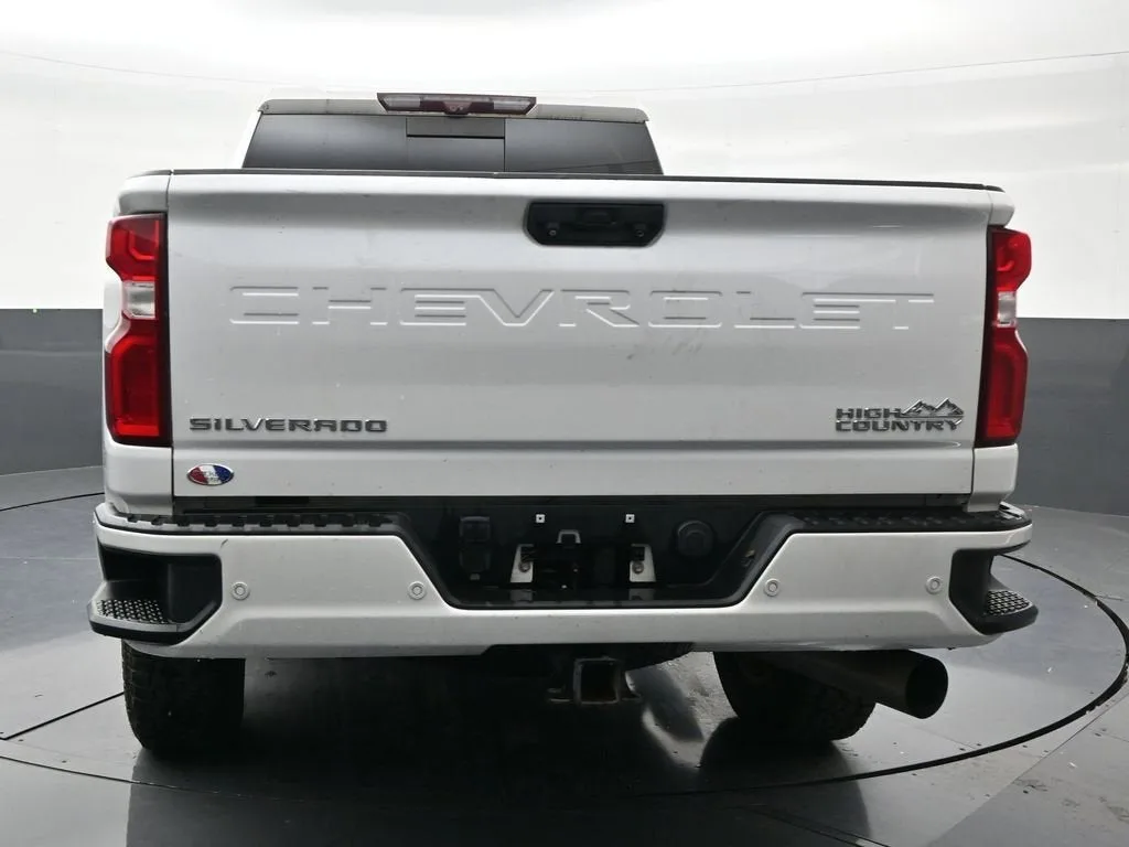 2020 Chevrolet Silverado 2500 HD High Country photo 4