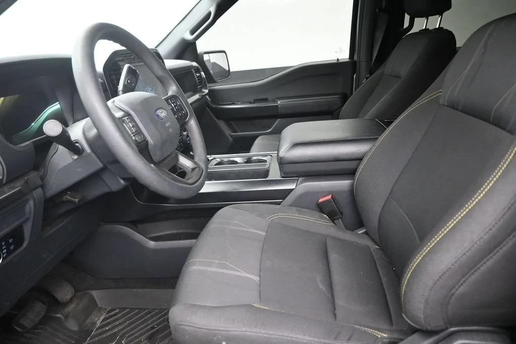 2024 Ford F-150 STX photo 12