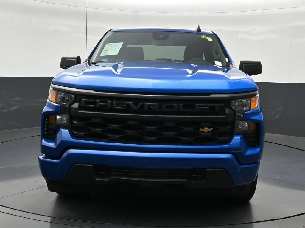 2024 Chevrolet Silverado 1500 Custom photo 9