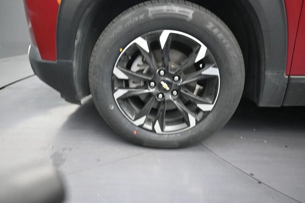 2021 Chevrolet Trailblazer LT photo 9