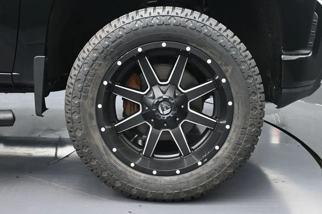 2020 Chevrolet Silverado 1500 Custom Trail Boss photo 9