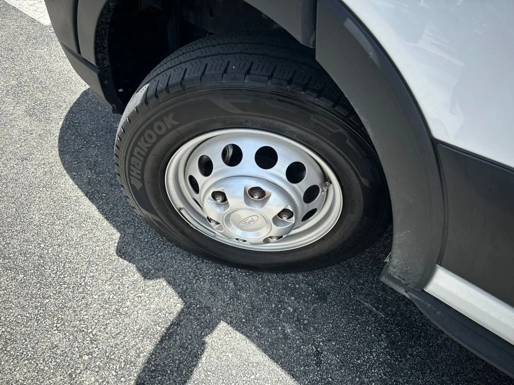 2024 Ford Transit-350 Base photo 9