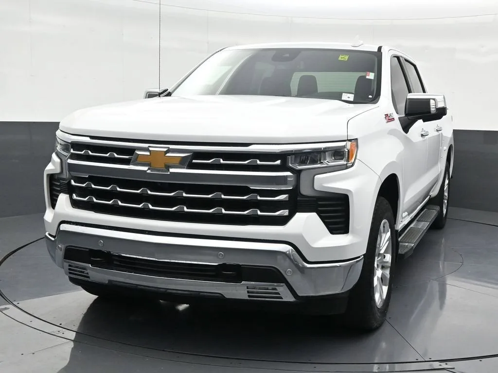 2022 Chevrolet Silverado 1500 LTZ photo 9