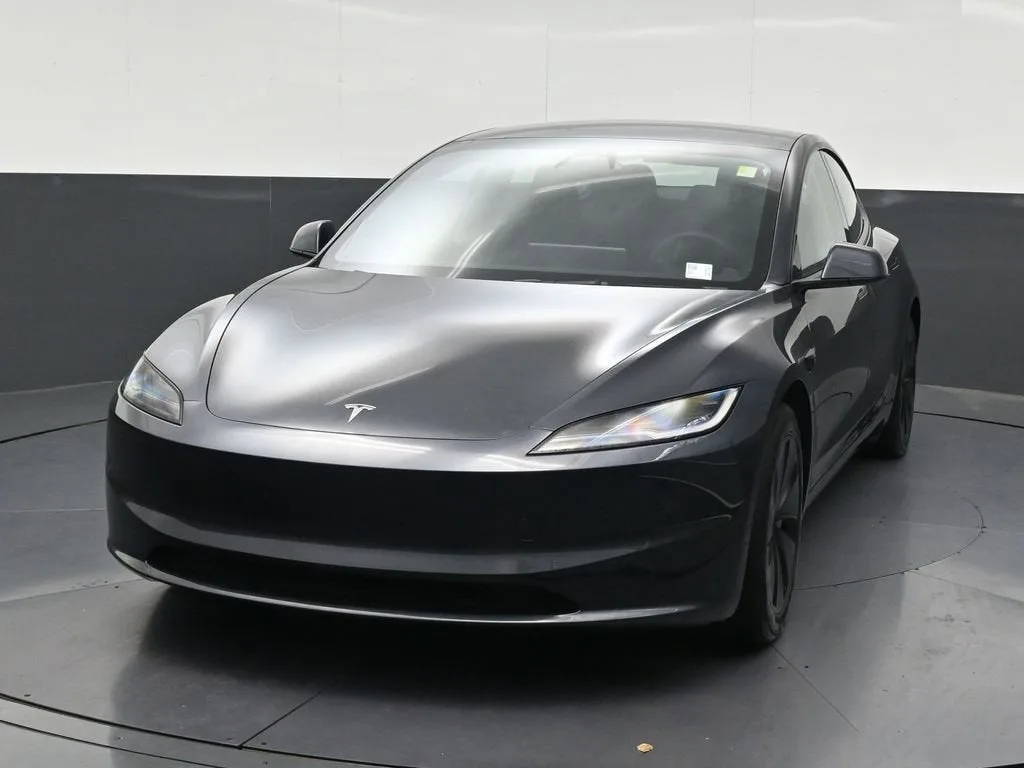 2024 Tesla Model 3 4DR RWD photo 8