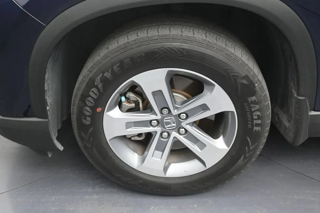 2025 Honda Pilot EX-L photo 9
