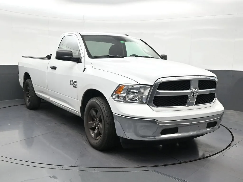 2022 RAM 1500 Classic Tradesman Regular Cab 4x2 8' Box photo 8