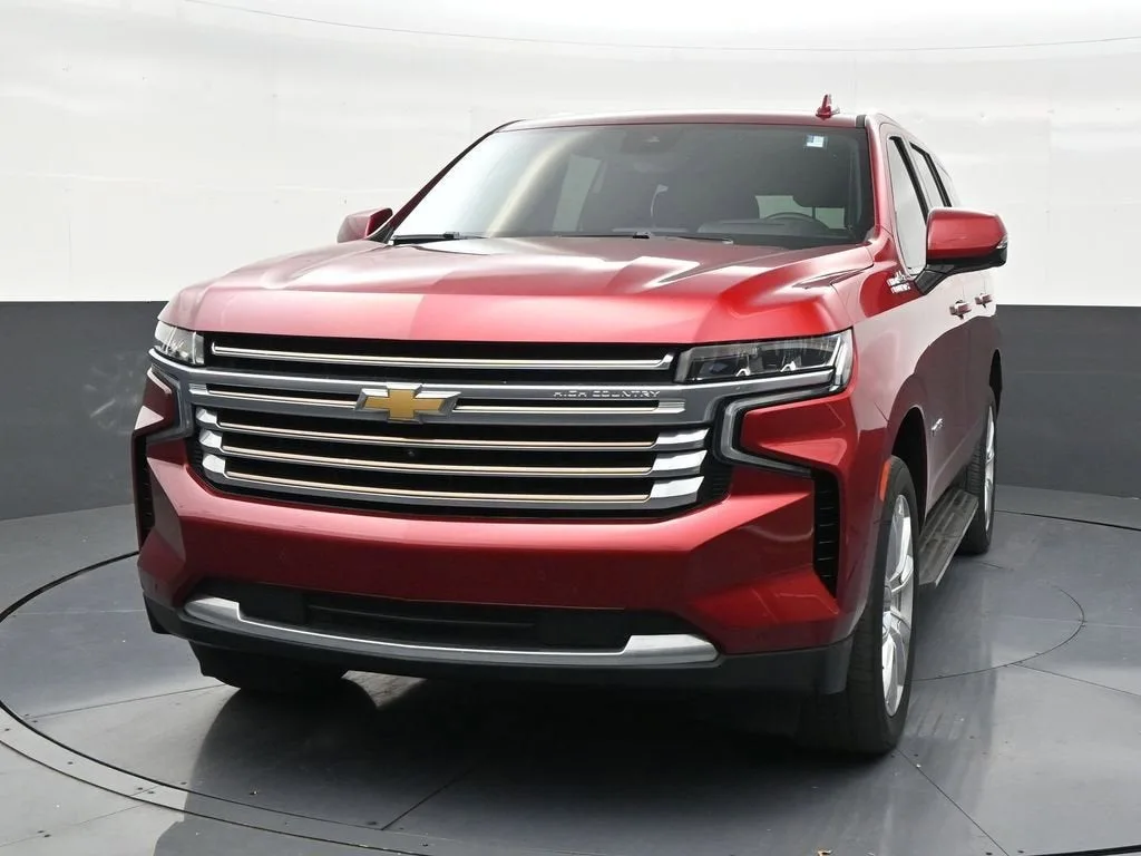 2023 Chevrolet Tahoe High Country photo 8