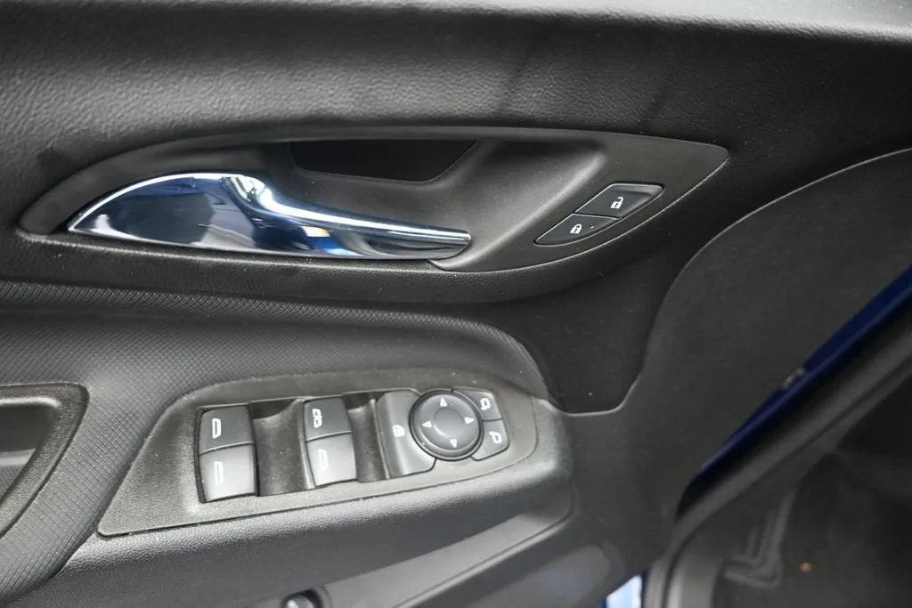 2023 Chevrolet Equinox RS photo 11