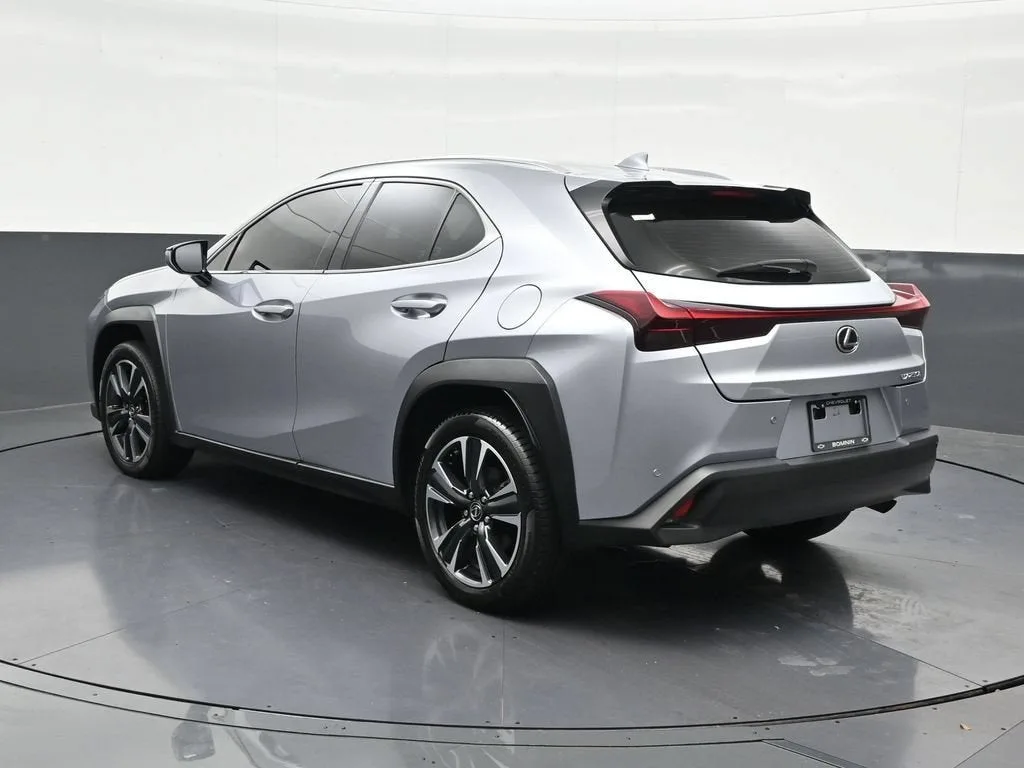 2023 Lexus UX 250h UX 250h photo 3