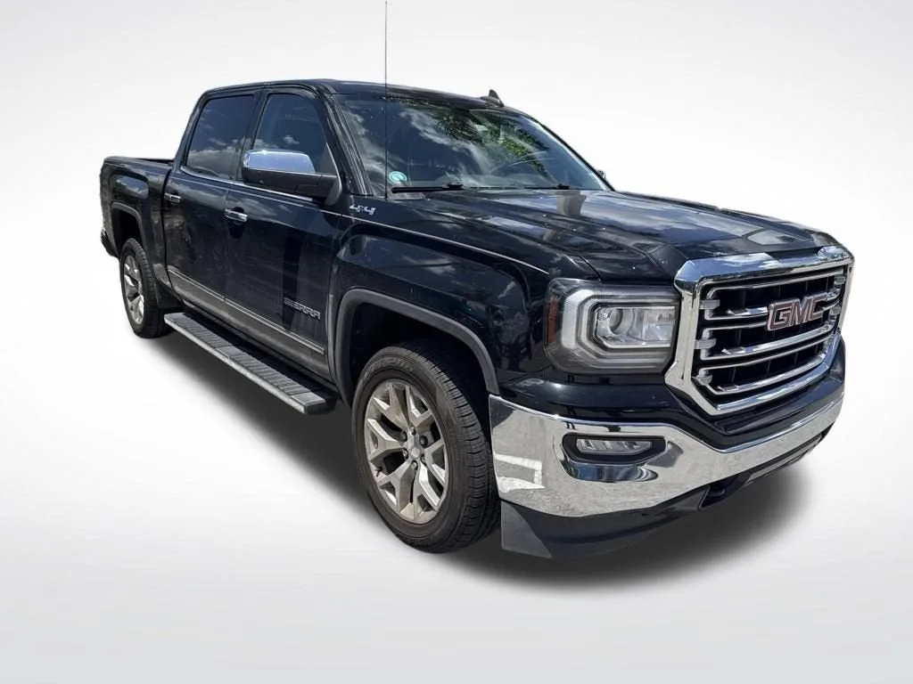 2017 GMC Sierra 1500 SLT photo 2