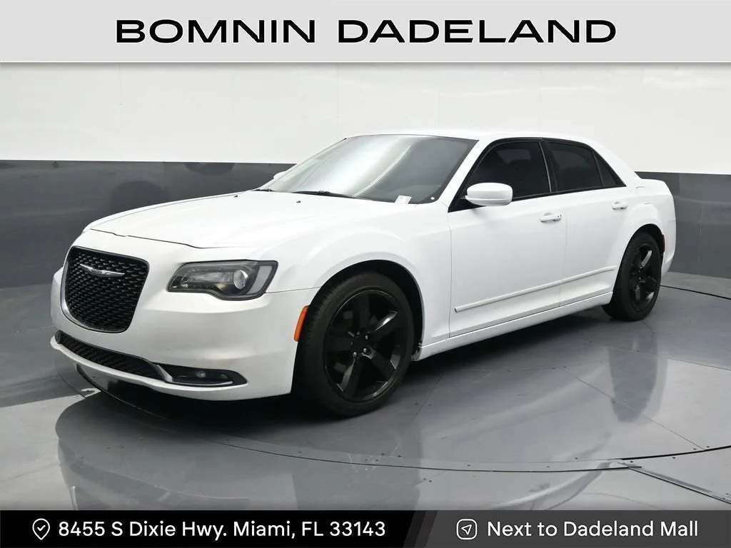 2020 Chrysler 300