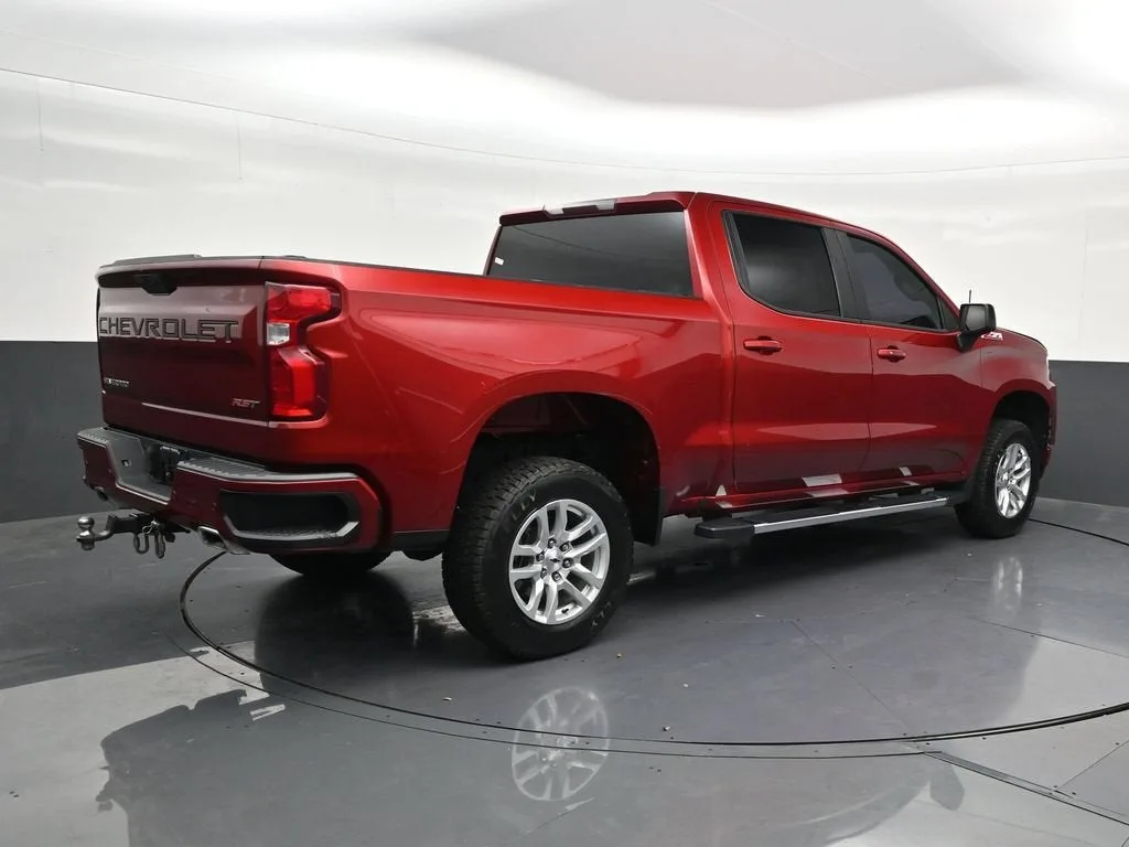 2021 Chevrolet Silverado 1500 RST photo 5