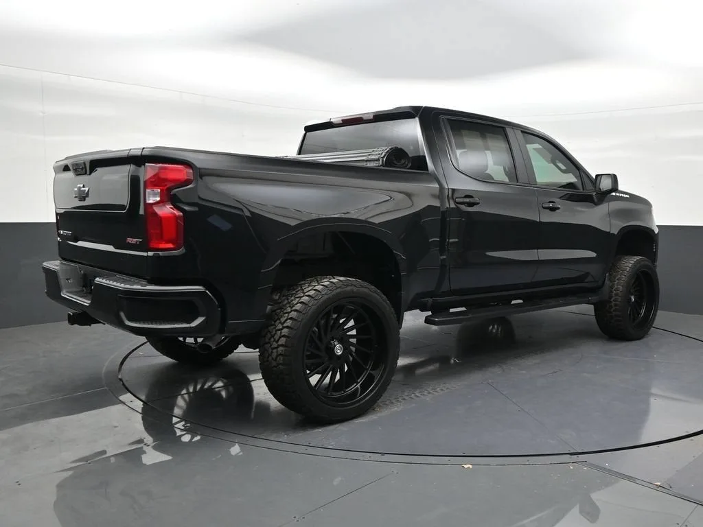2026 Chevrolet Silverado 1500 RST photo 5