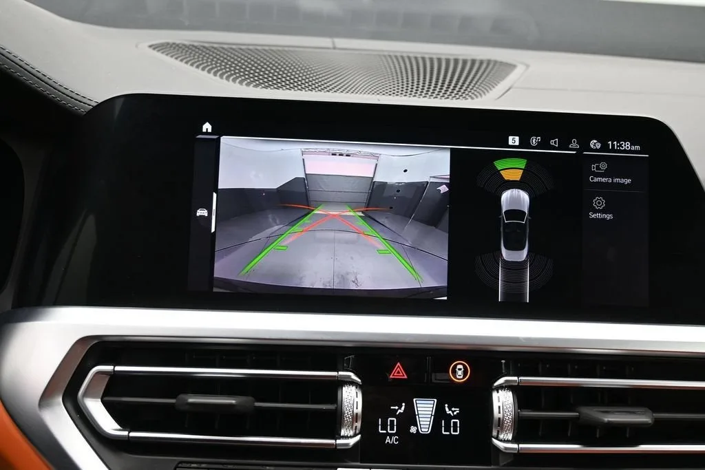 2023 BMW M4 Competition xDrive photo 11