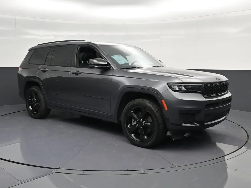 2023 Jeep Grand Cherokee L Altitude photo 5