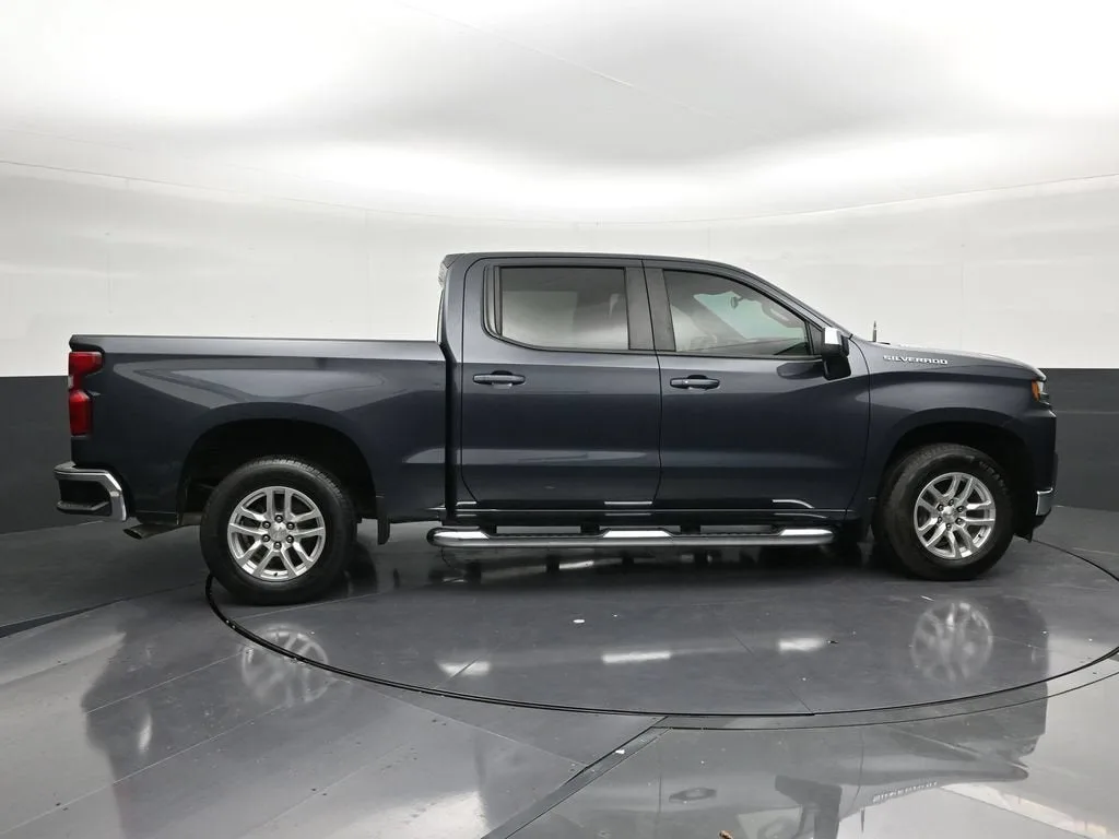 2021 Chevrolet Silverado 1500 LT photo 6