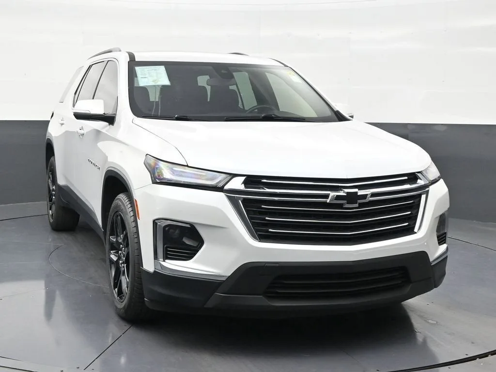 2022 Chevrolet Traverse LT Cloth photo 7