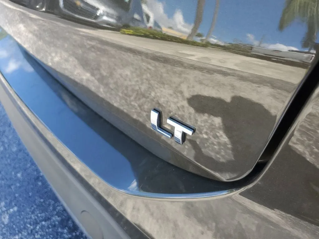 2023 Chevrolet Equinox LT photo 10
