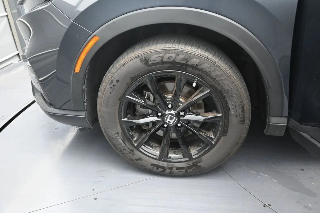 2023 Honda CR-V Hybrid Sport photo 9