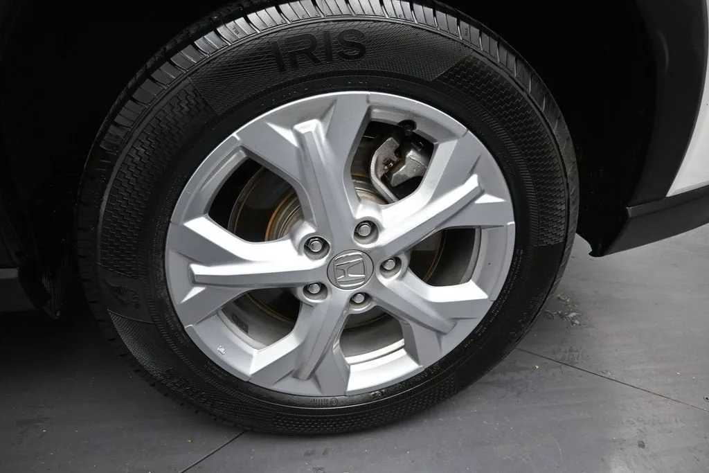 2023 Honda HR-V LX photo 9